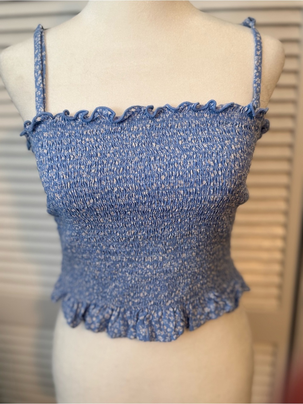 Cottagecore Festival Dainty Hollister Smocked Ruffled Cami Top Blue Womens L